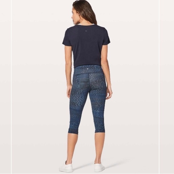 Lululemon Wunder Under Hi-Rise 1/2 Tight 17" Linear Flux Battleship Women's 4 - Picture 2 of 11